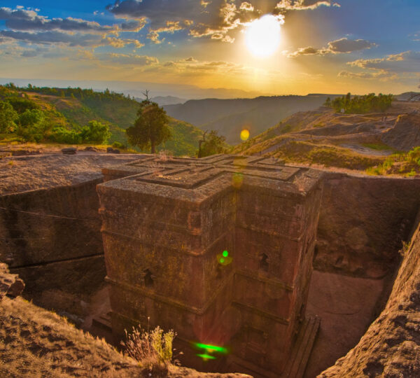 Northern Historic Route by flight – 6 days